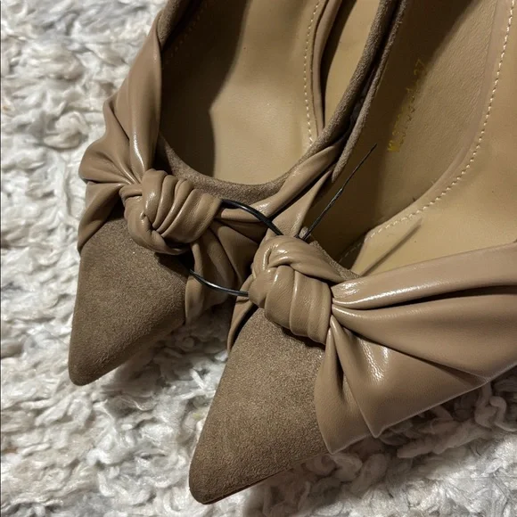 Women Taupe Mixed Media Knotted Pointed Toe Stiletto Pumps Size 37/  7 - Picture 7 of 8